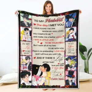 Sailor Moon & Tuxedo Mask Fleece Blanket Valentine To My Love Collection